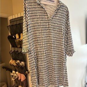 Navy and White Patterned dress, with pockets. Nic & Zoe.